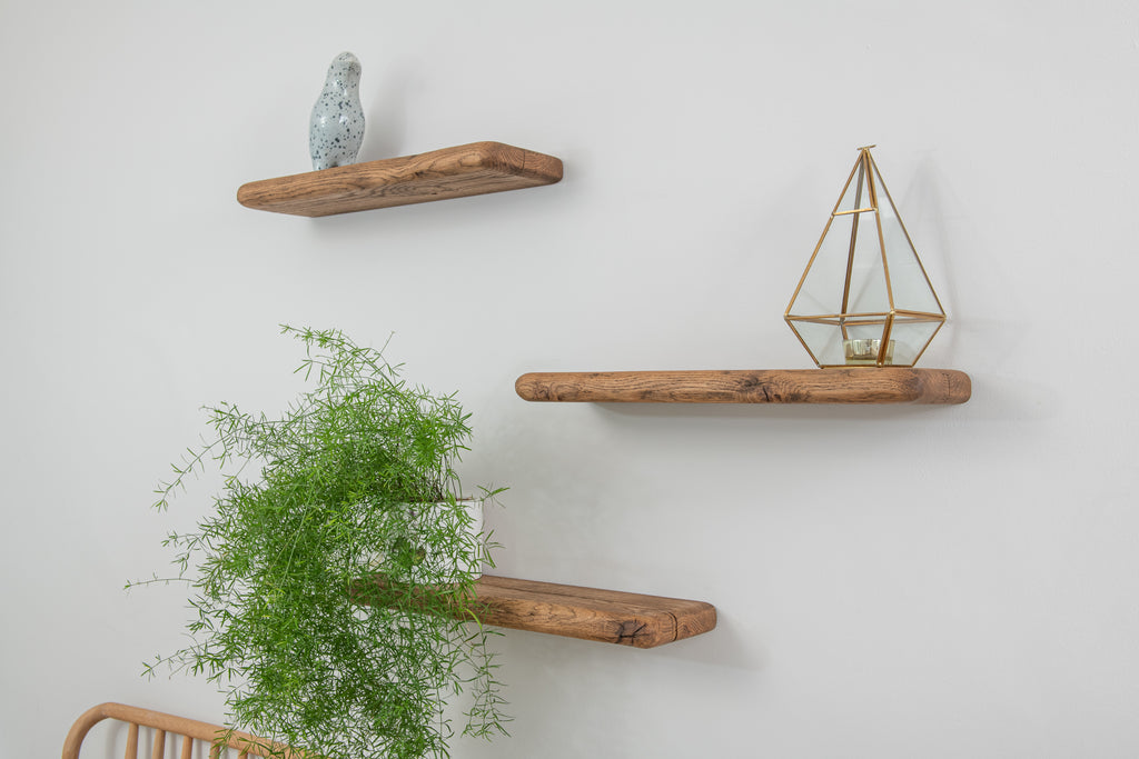 Farmhouse dark air-dried oak shelves