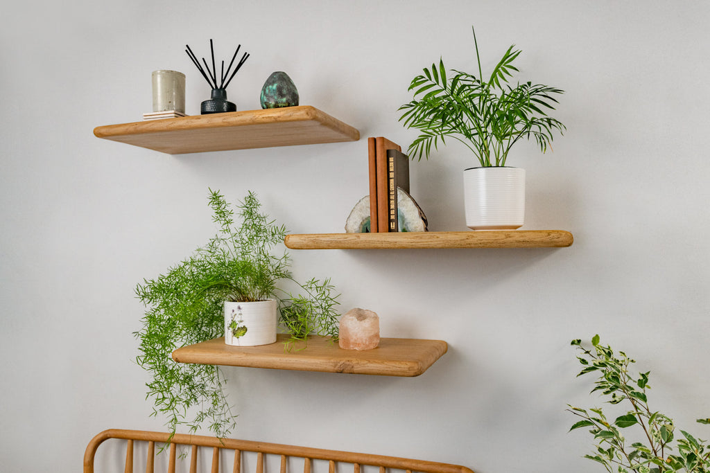 Thin Farmhouse – Natural Oak Shelves For Plasterboard Walls